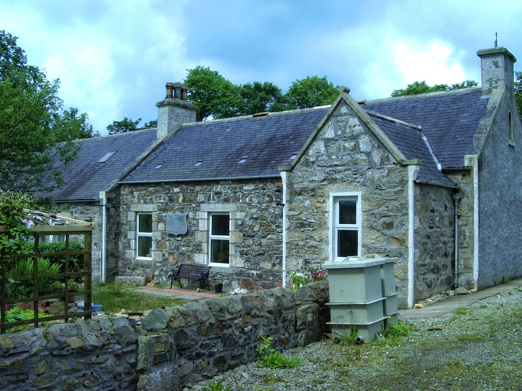 First Netherdale School 1875 - Foggieloan